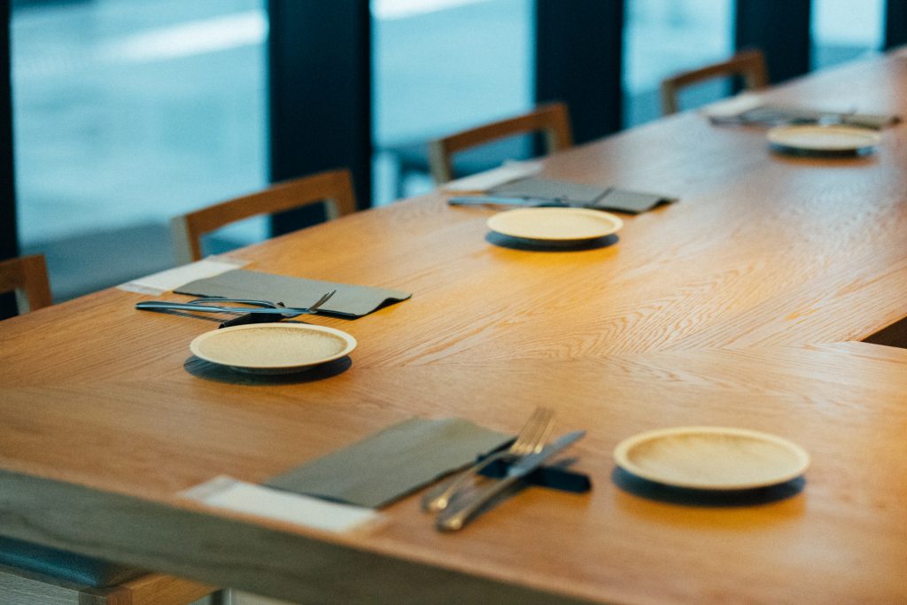 平 雅一・米澤 文雄